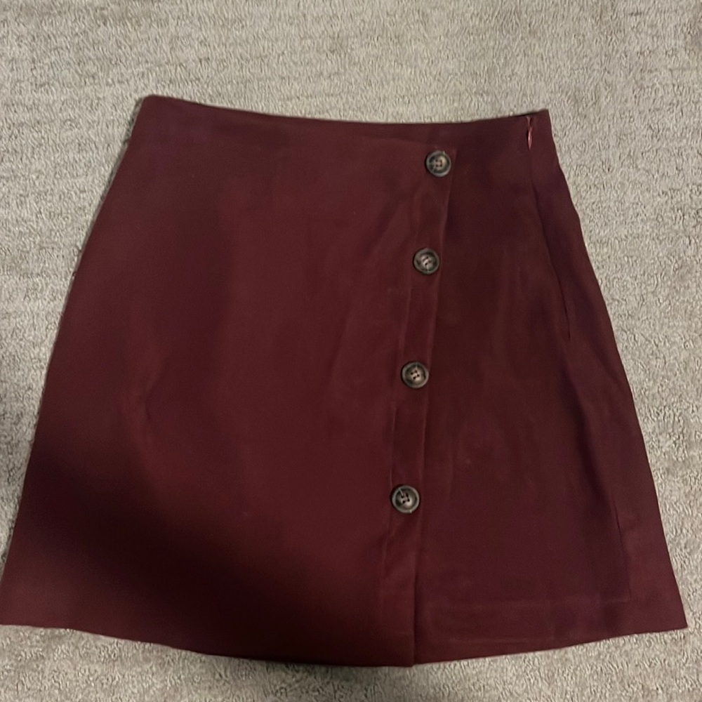Maroon button down skirt
